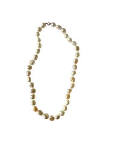 COLLIER OR JAUNE 750/00  EAU DOUCE CHINE 7,5/8MM BAROQUE BLANC