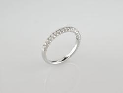 BAGUE OR GRIS 750/00 2.47g 17 DIAMANT 0.18 T54